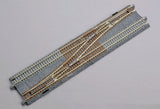 Kato N Scale Unitrack 20230 | Double Track Single Crossover #4 Turnout (Left)
